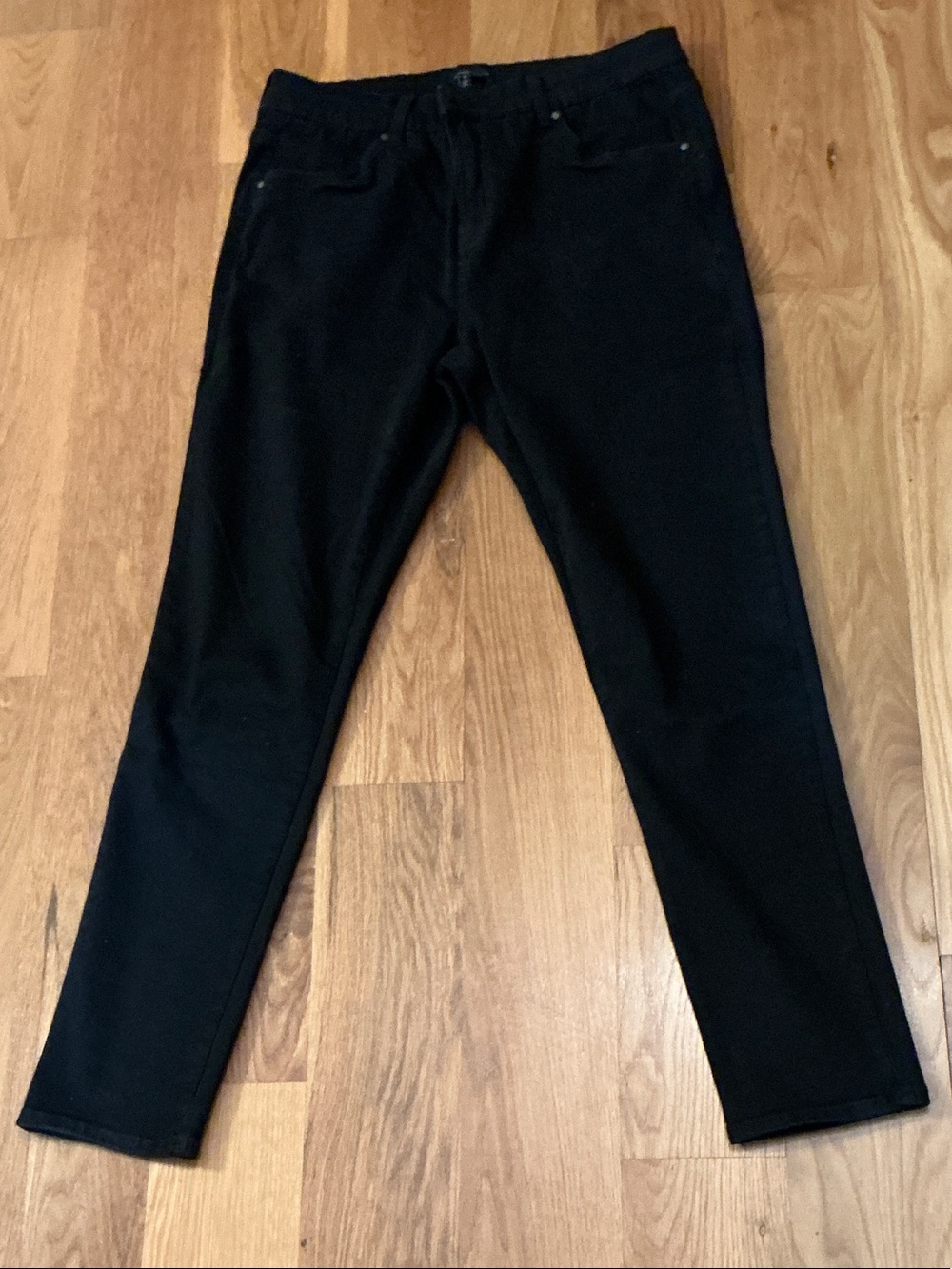 Universal Standard Black Straight-Leg Women’s Jeans